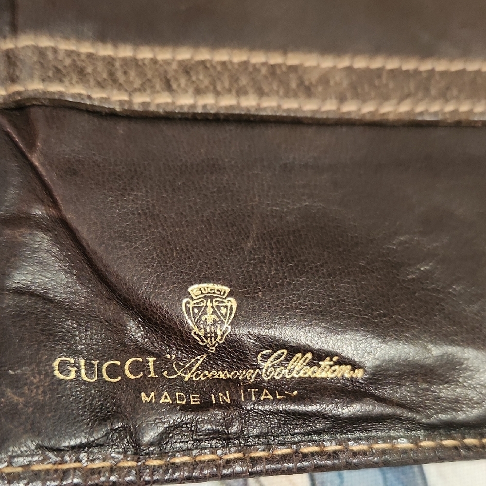 Vintage Gucci Beige and Brown Wallet with Signature Stripe - Picture 6 of 12